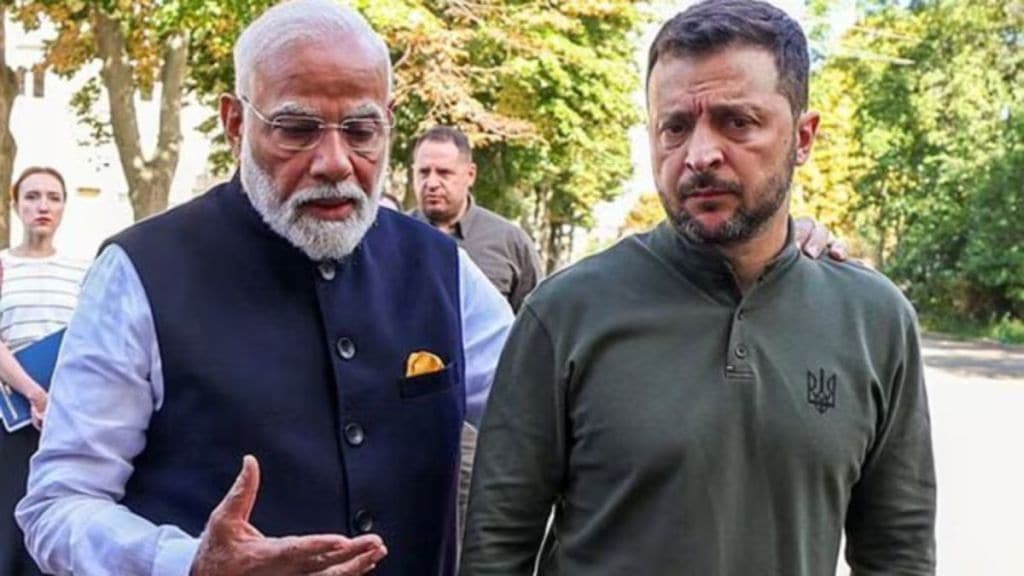 पंतप्रधान मोदी आणि झेलेन्स्की यांच्यात फोनवरून चर्चा झाल्याची माहिती पंतप्रधान कार्यालयाकडून देण्यात आली आहे.
