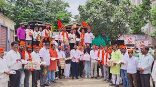 Nashik's food support for Maratha protesters in Mumbai