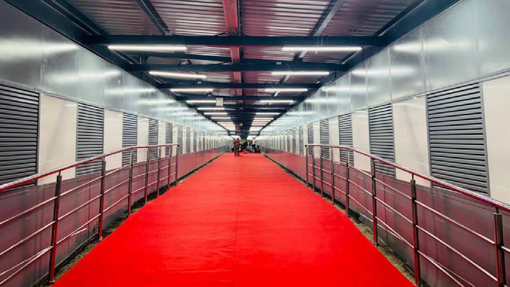 mumbai metro 3 Airport Terminal 2 few minutes walk metro station Airport pedestrian bridge