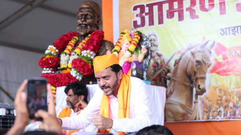 mla Vijaysinh Pandit and manoj jarange patil