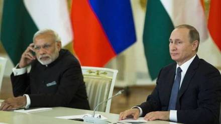 PM Narendra Modi speaks with President Putin