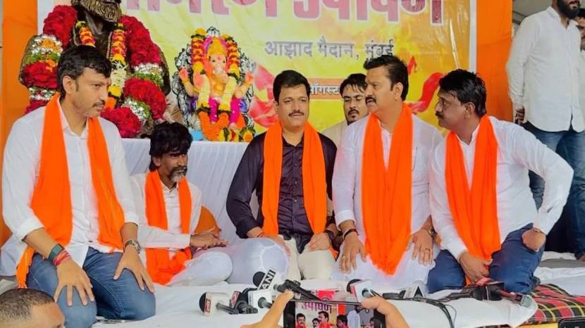 shivsena thackeray group mp omraje nimbalkar, sanjay jadhav and mla kailas patil meet manoj jarange patil
