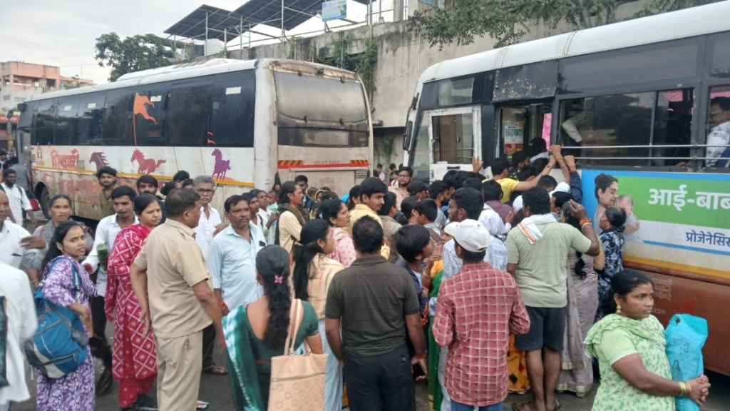 rakshabandhan msrtc st bus revenue nashik bus