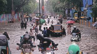 Heavy rains in Mumbai and Thane districts