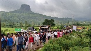 nashik trimbakeshwar brahmagiri pradakshina shravan monday rush