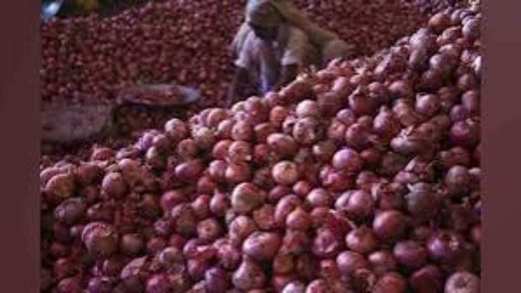 Bangladesh's doors are open... What is the future of Nashik's onions?