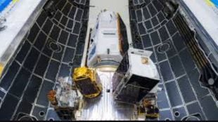 indian startups pixxel and dhruva space launch satellites on spacex falcon 9