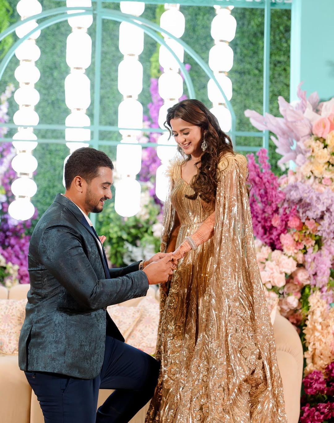 know about prajakta gaikwad husband shambhuraj