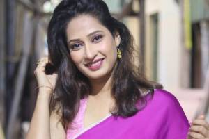 Television actress Priya Marathe passes away due to cancer Mumbai
