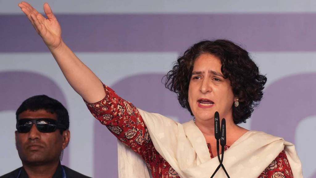प्रियांका गांधी यांची केंद्रावर टीका; 