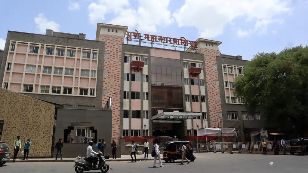 pune municipal corporation-issues-notice-over-nanded-city-labour-death