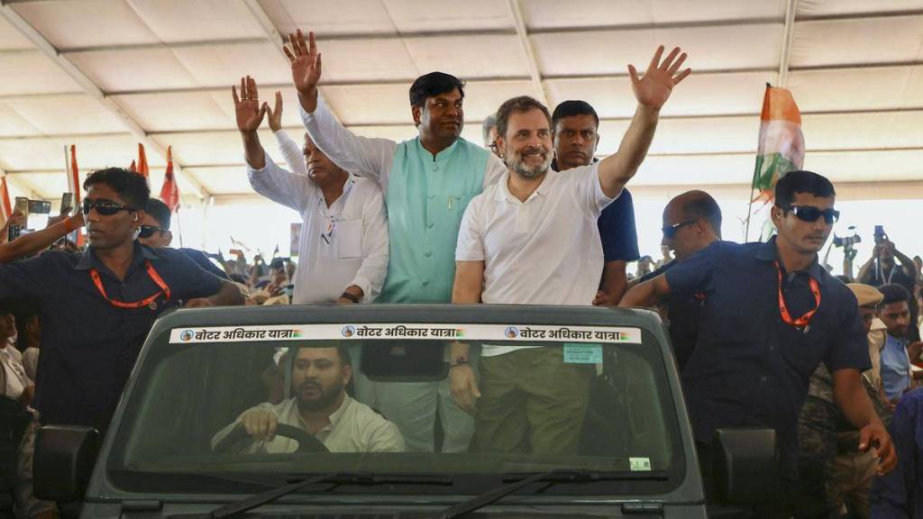 काँग्रेसचे नेते राहुल गांधी यांनी व्होटर अधिकार यात्रा काढून प्रचाराला सुरुवात केली आहे.
Photo: X/@INCIndia via PTI