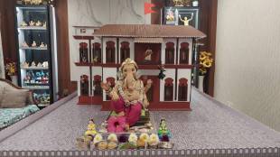 homemade Ganesha decoration looks exactly like the Red Palace in pune