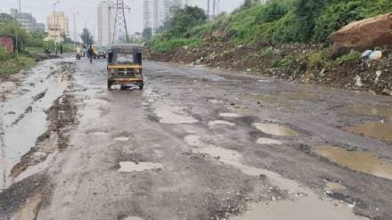 kalyan dombivli rickshaw driver threatens mass protest potholes issues