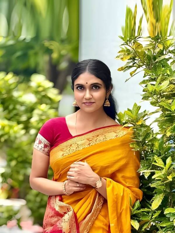 rinku rajguru Ganesh Chaturthi look, rinku rajguru home ganpati