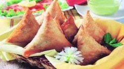 उलटा चष्मा : समोशाचे राजकारण…