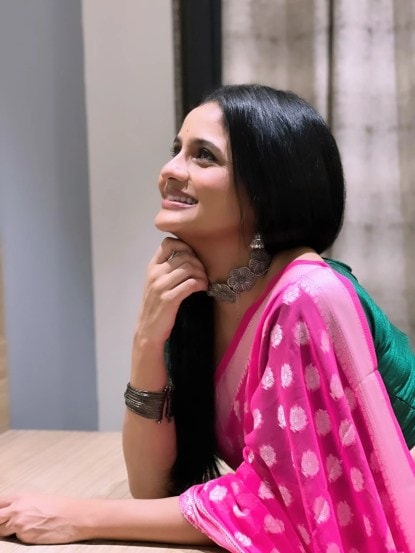 दरम्यान, शर्वरीने शेअर केलेल्या या फोटोला चाहत्यांनी लाईक्स आणि कमेंट्स करत चांगलाच प्रतिसाद दिला आहे.