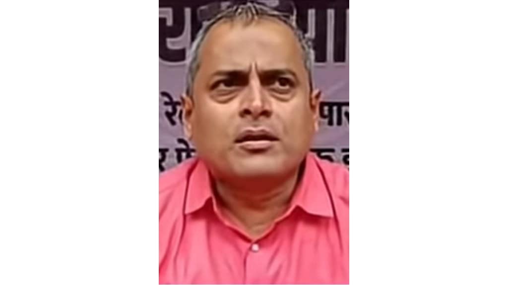 shivsena ubt dombivli leader Abhijit sawant quits