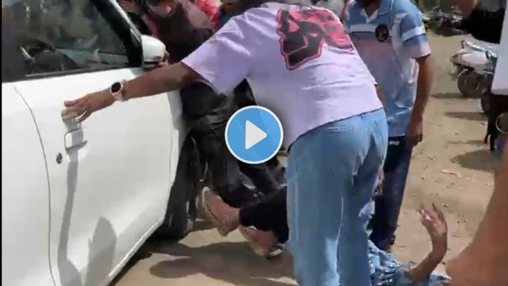 shocking incident in Palghar elderly factory owner drives car over protesting female workers shocking viral video