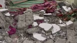 Shop roof collapse in Mira Road