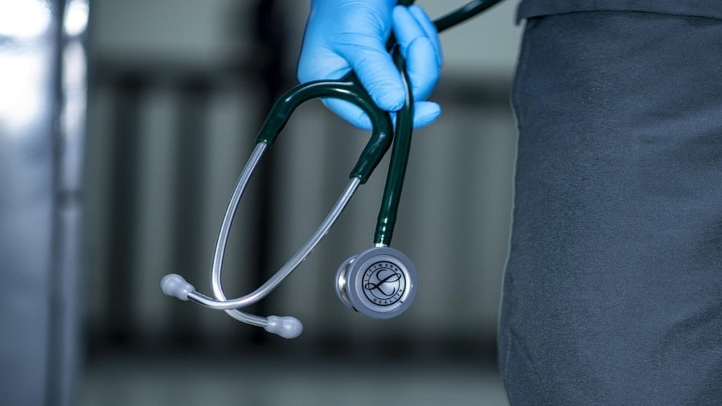 organ donation Pune, organ transplantation, kidney transplant Pune, brain-dead donor statistics,