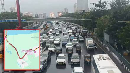 Major traffic jam on Ghodbunder road thane