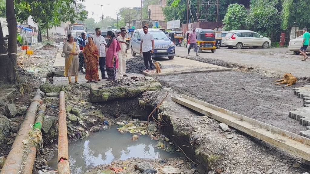 Citizens are suffering due to unplanned road works in Ulhasnagar Camp 5 area