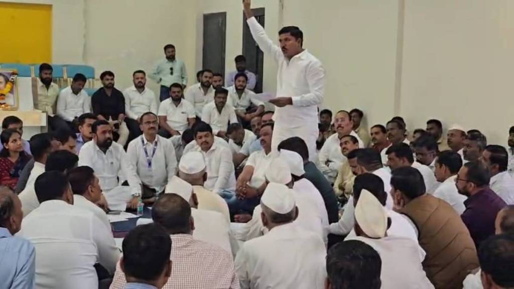 हिंजवडी: अजित पवारांविरोधात ग्रामस्थ आक्रमक; रस्त्यावरून न्यायालयात जाण्याचा इशारा!