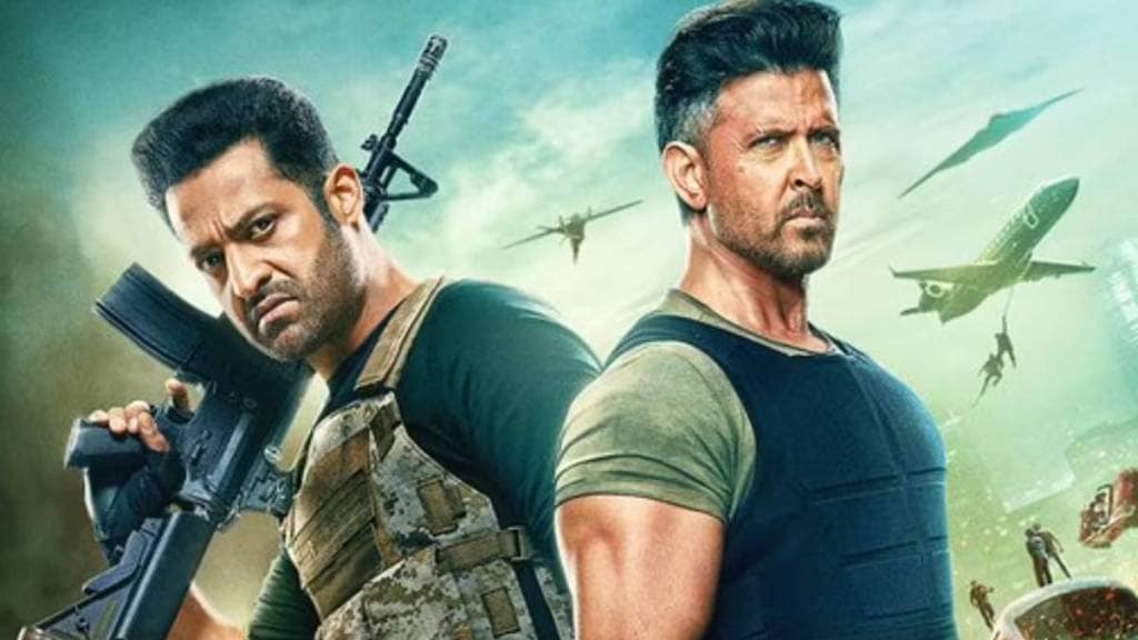 war 2 box office collection day 1 hrithik roshan junior NTR movie public review