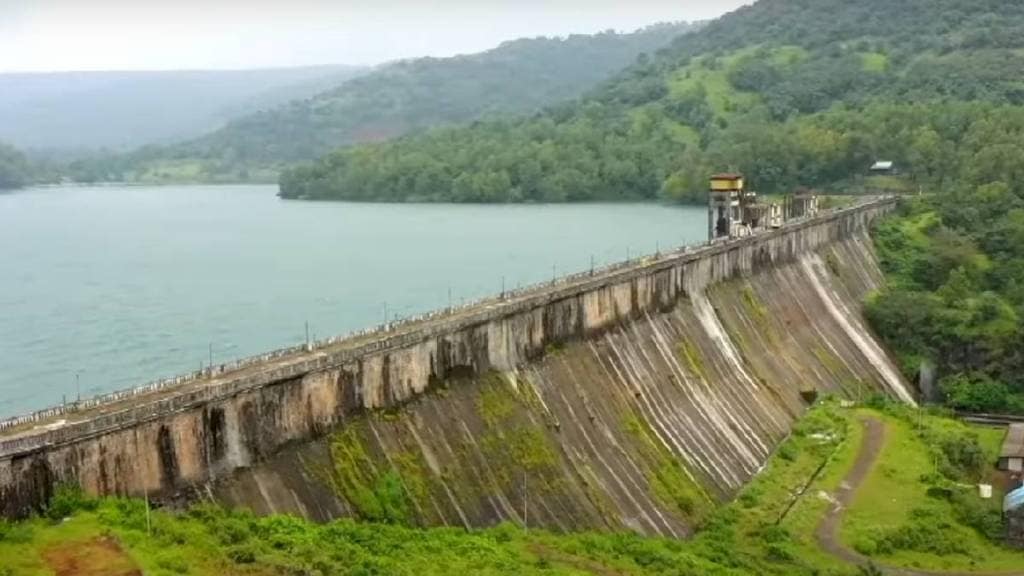 water levels in maharashtra Dams water storage