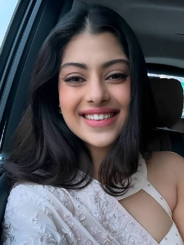 zanai Bhosle, Asha Bhosle, Granddaughter