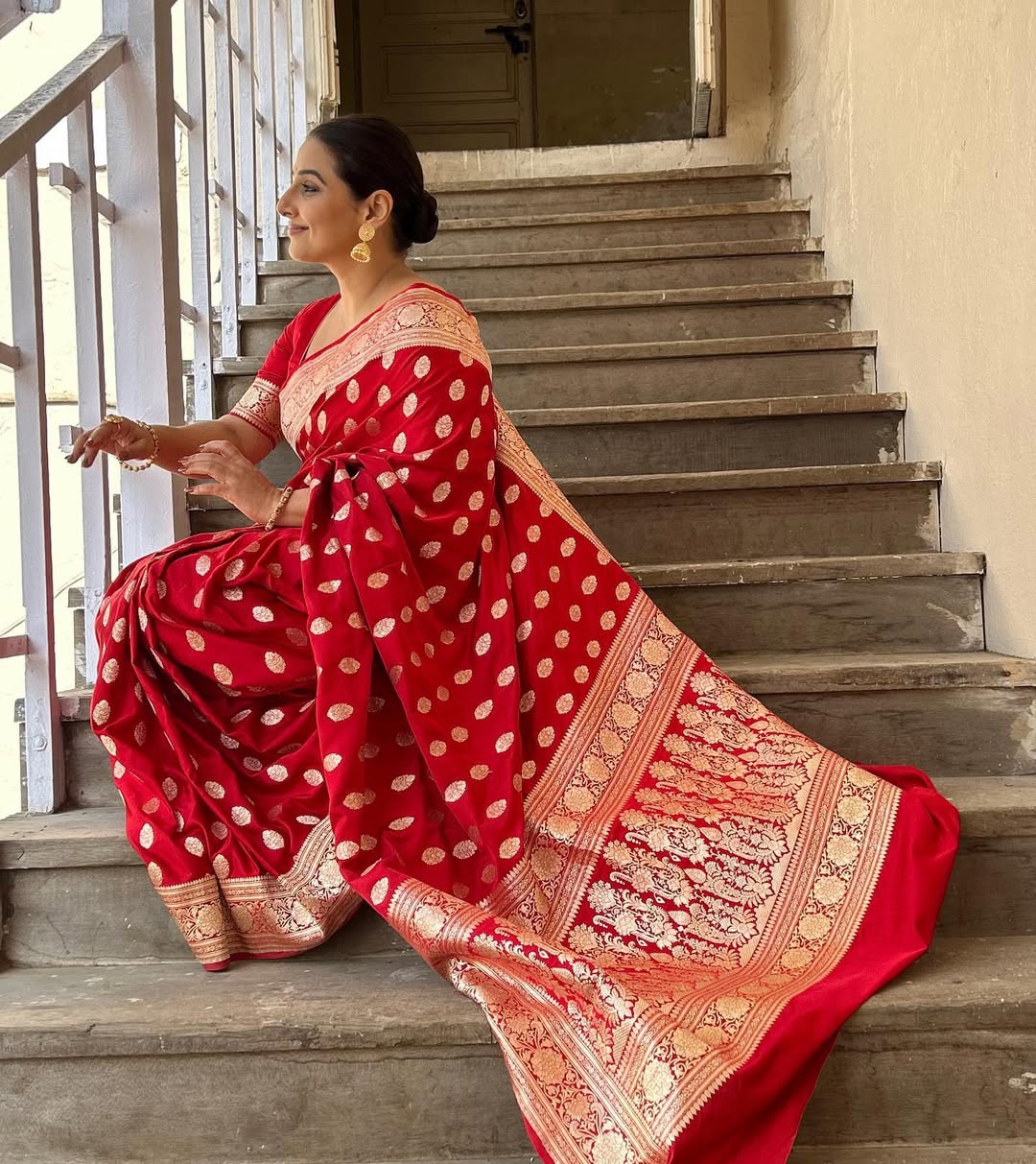 Bollywood actress vidya balan second day navratri red saree look 