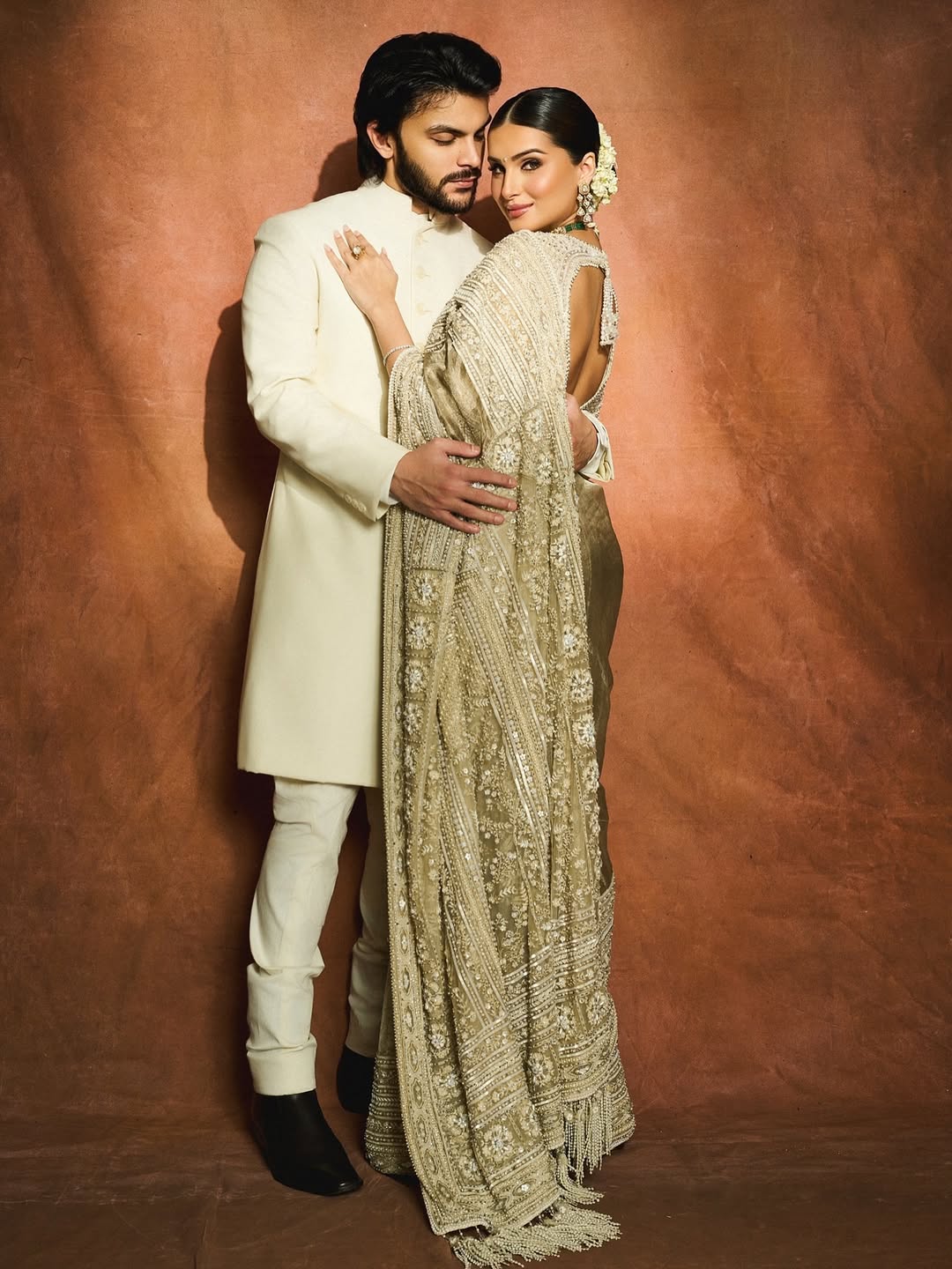  tara sutaria veer pahariya realtionship