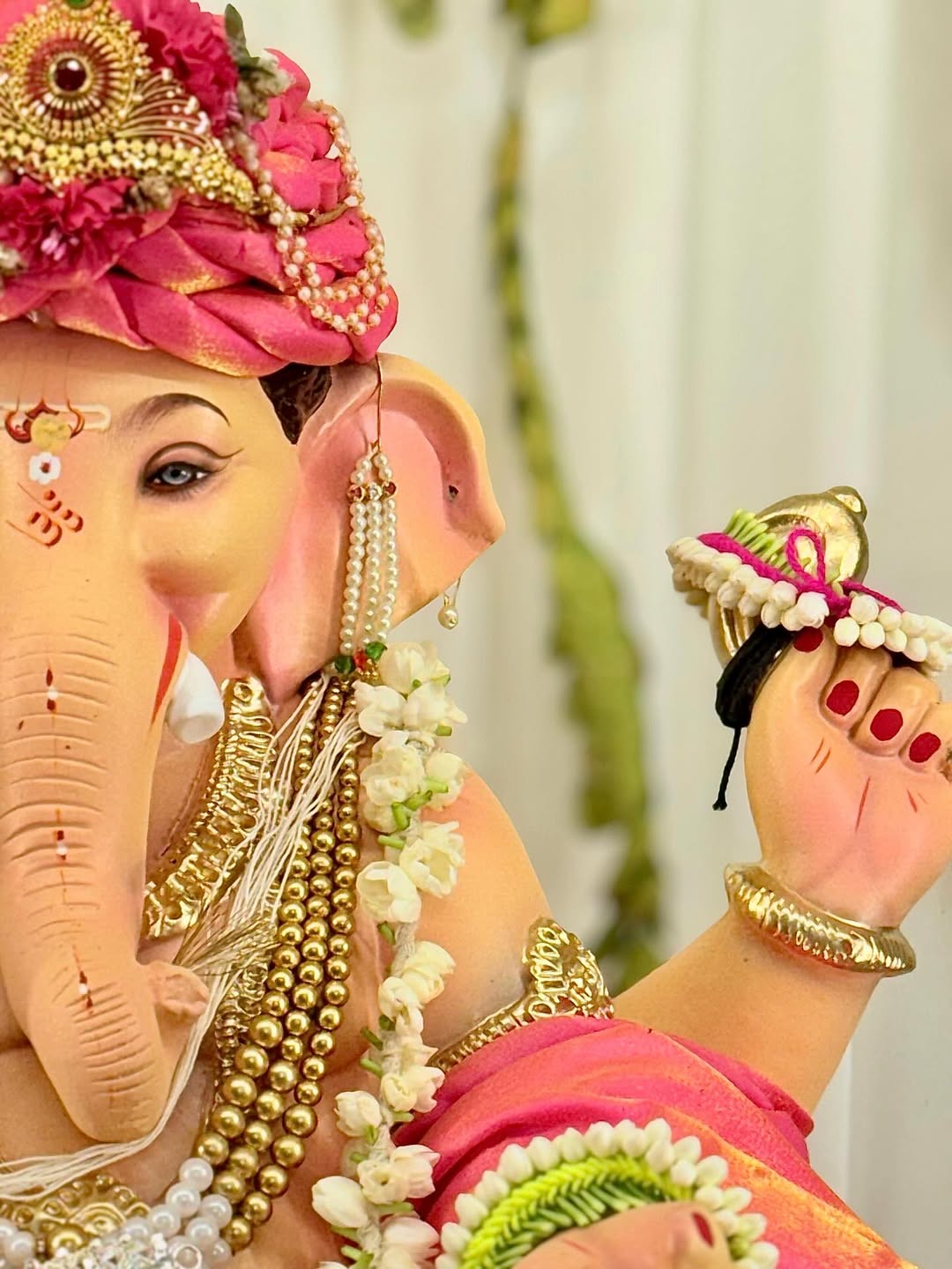  shreya bugde emotional farewell 
