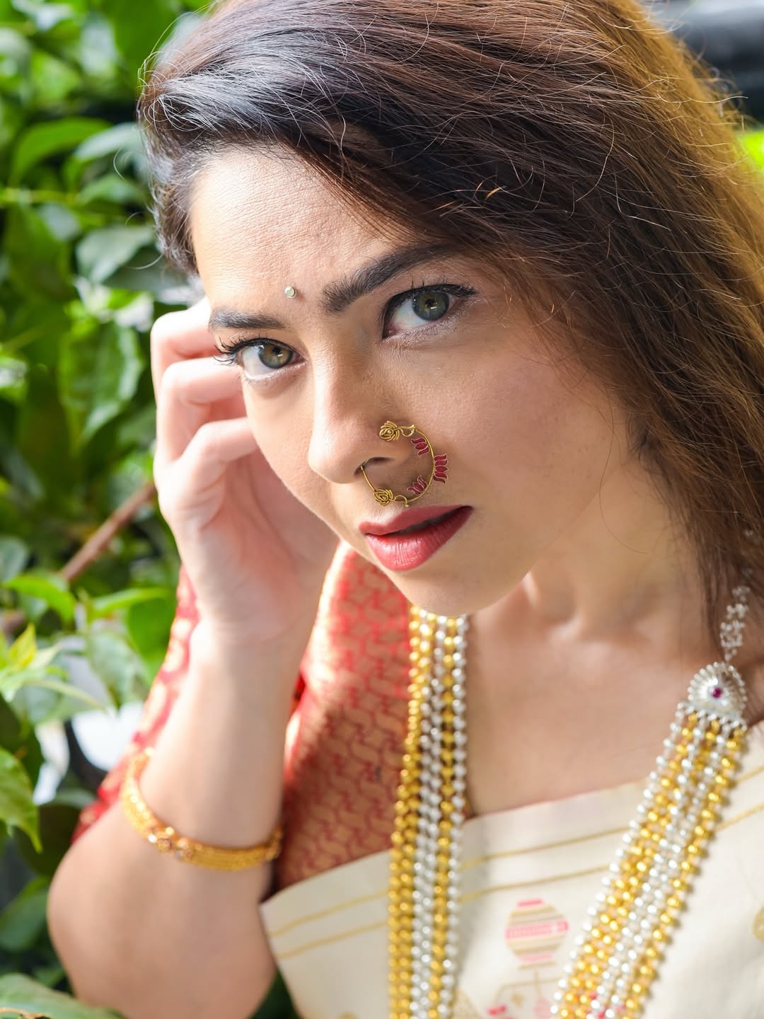 Marathi actress sonalee kulkarni