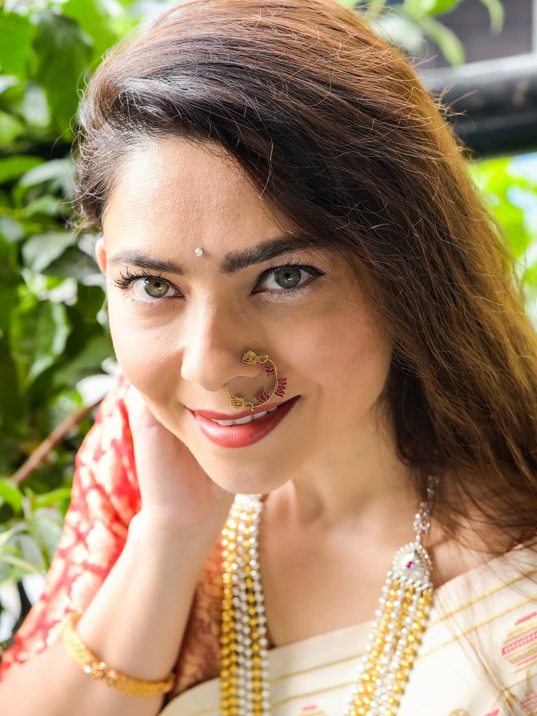 Marathi actress sonalee kulkarni