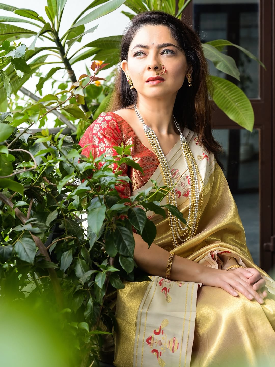 Marathi actress sonalee kulkarni