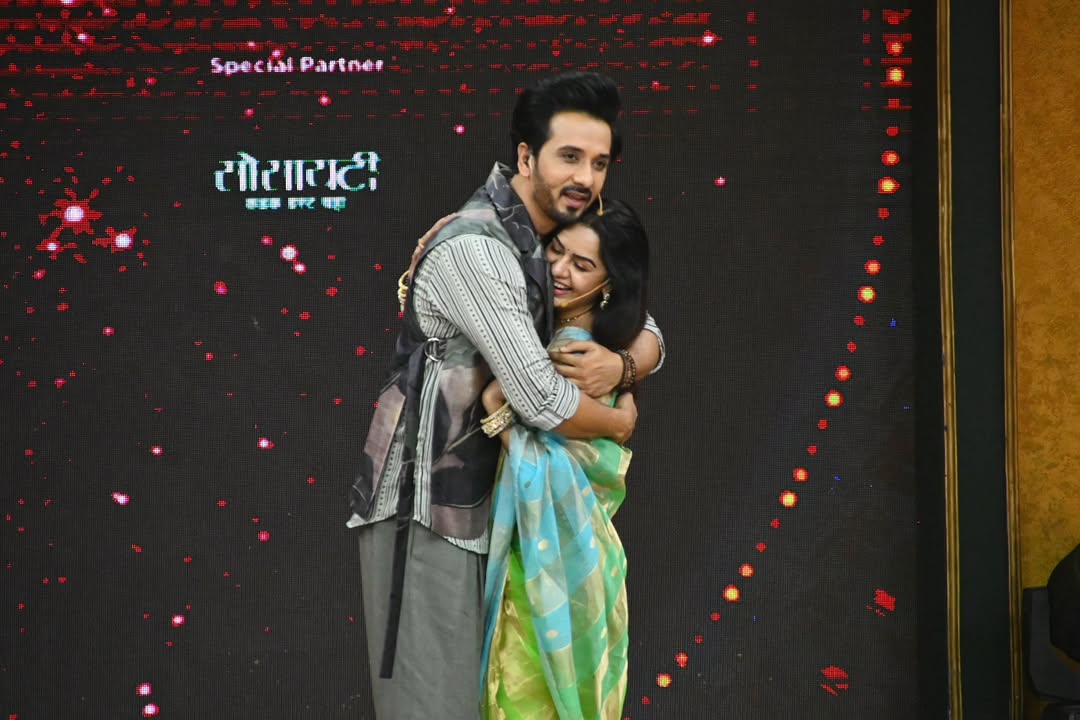 Abhijeet Khandkekar and sukhada khandekekar