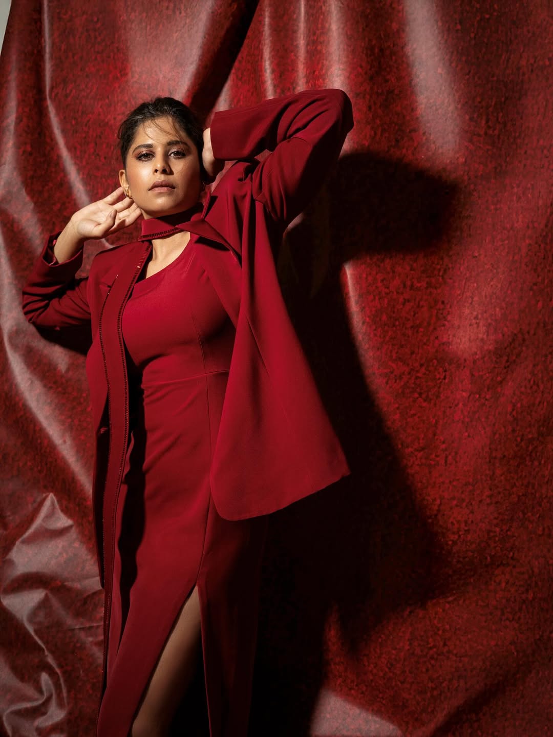 marathi actress sai tamhankar red dress look for cactus pears screening