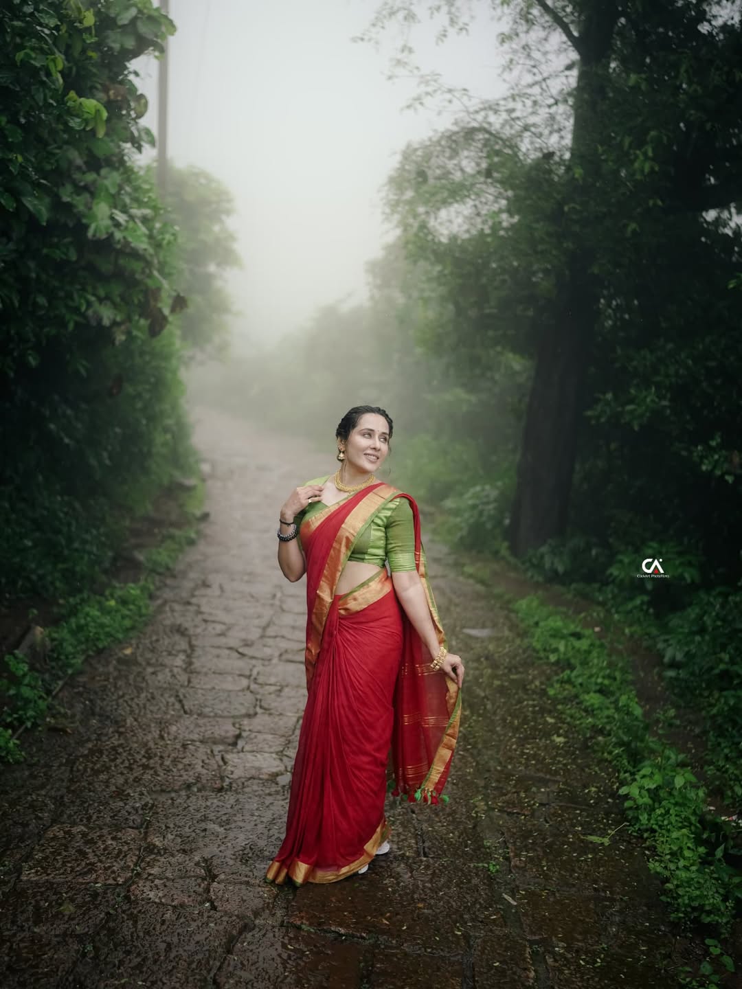 Tejaswini Lonari Navratri fifth day green outfit look