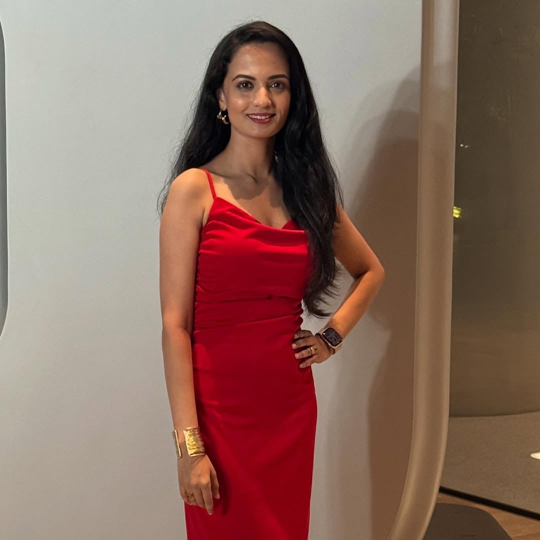 ketaki mategaonkar glamorous red onepiece look apple17 product launch party