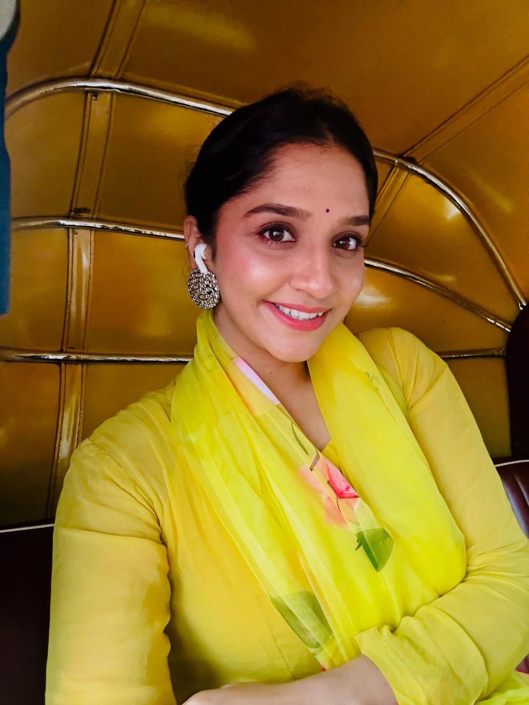 Marathi actress shivani sonar