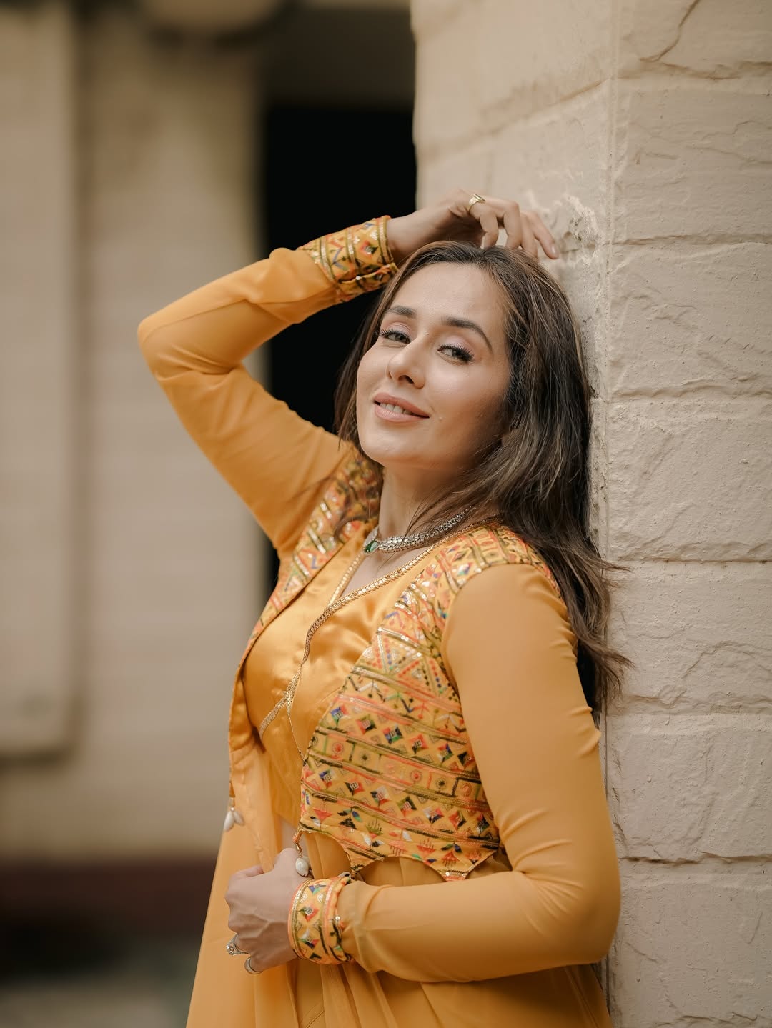 Tejaswini Lonari,