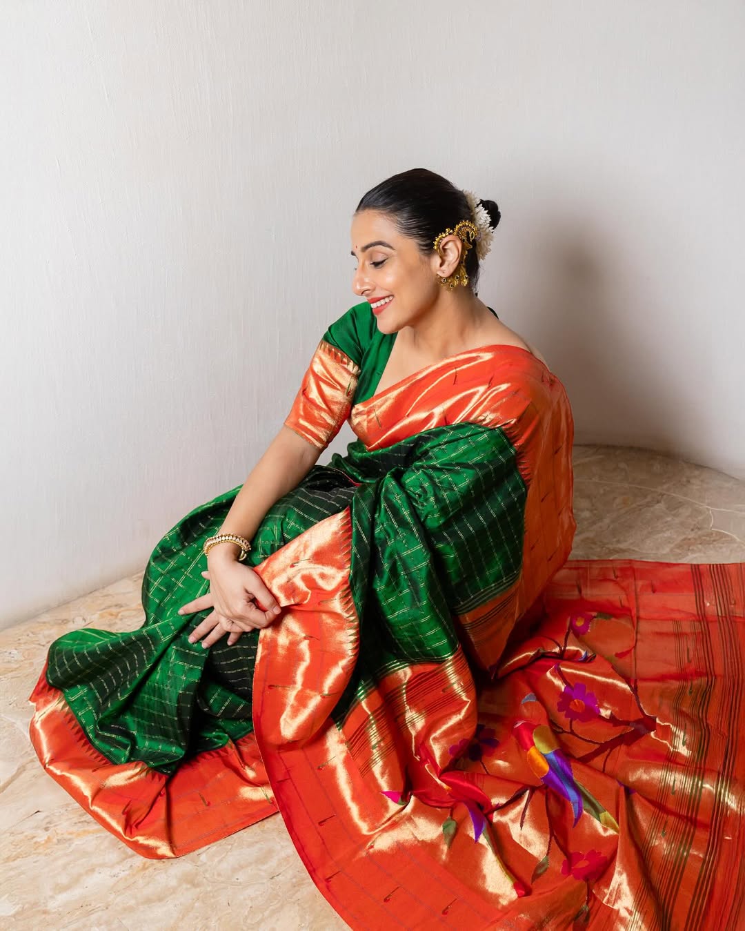 vidya balan navratri day 5 green saree look