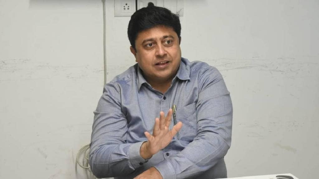 MLA Abhijit Wanjarri taking the lead against BJP