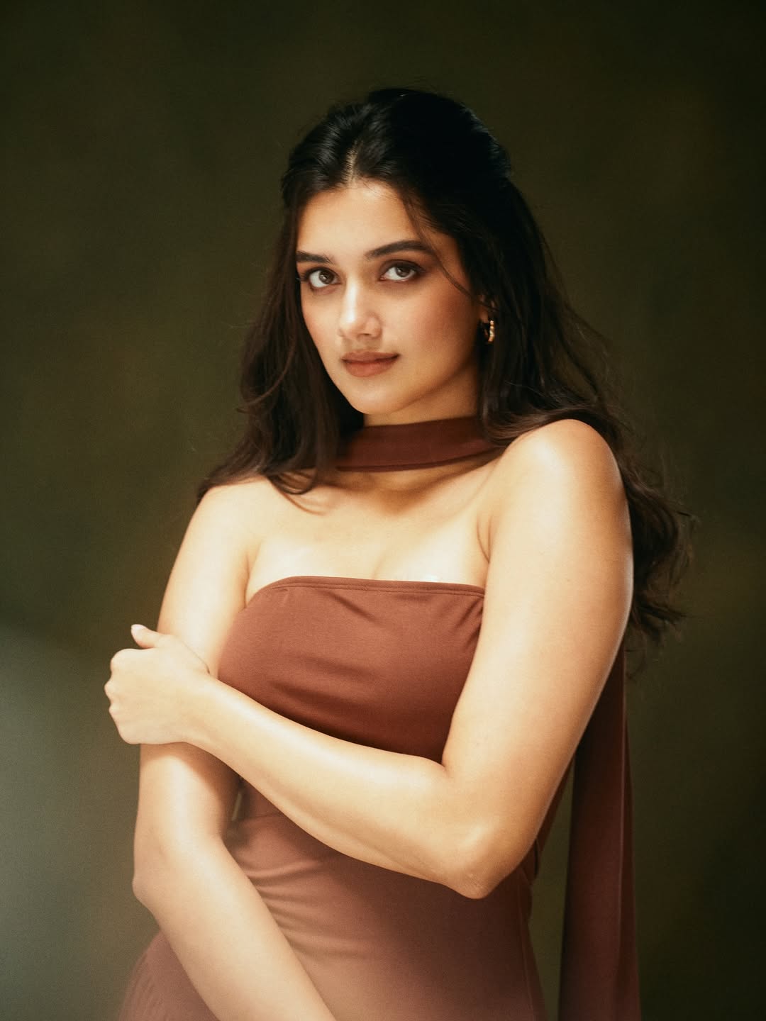 Bhagyashri Borse hot look in Brown color Offshoulder Slit Gown