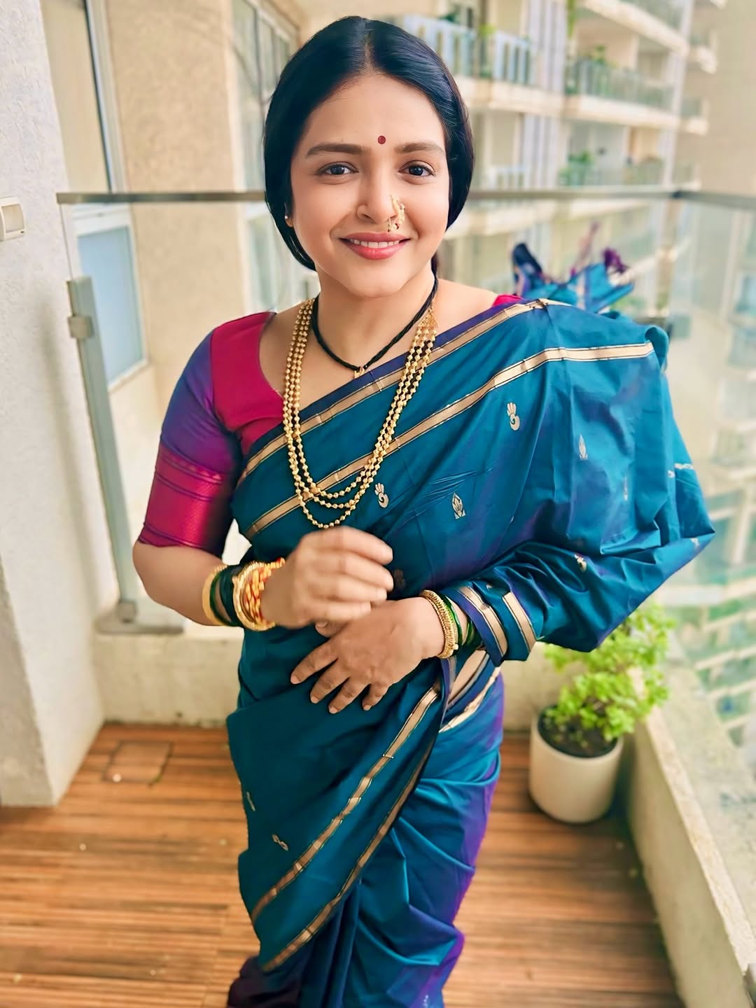 Deepa Parab Chaudhari Peacock Green Saree Look