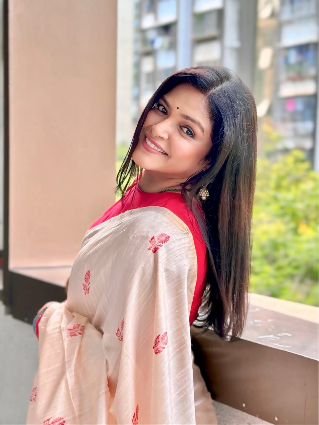 Deepa Parab Chaudhari Peacock Green Saree Look