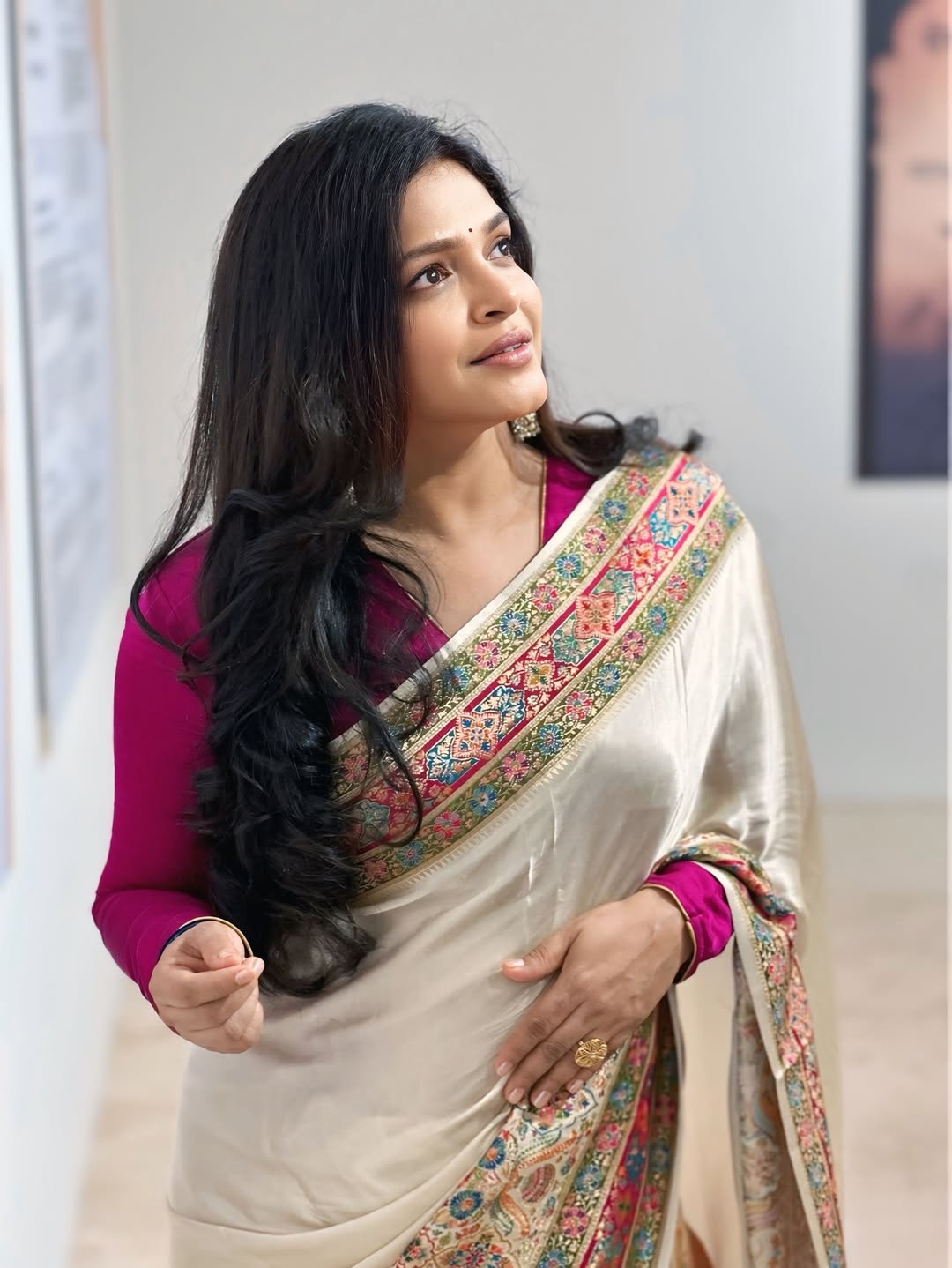 Deepa Parab Chaudhari Peacock Green Saree Look