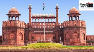 Delhi Red Fort turning black reasons